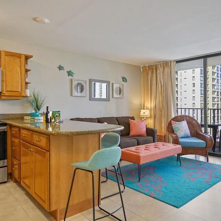Waikiki Banyan Suites W Free Parking Χονολουλού Εξωτερικό φωτογραφία