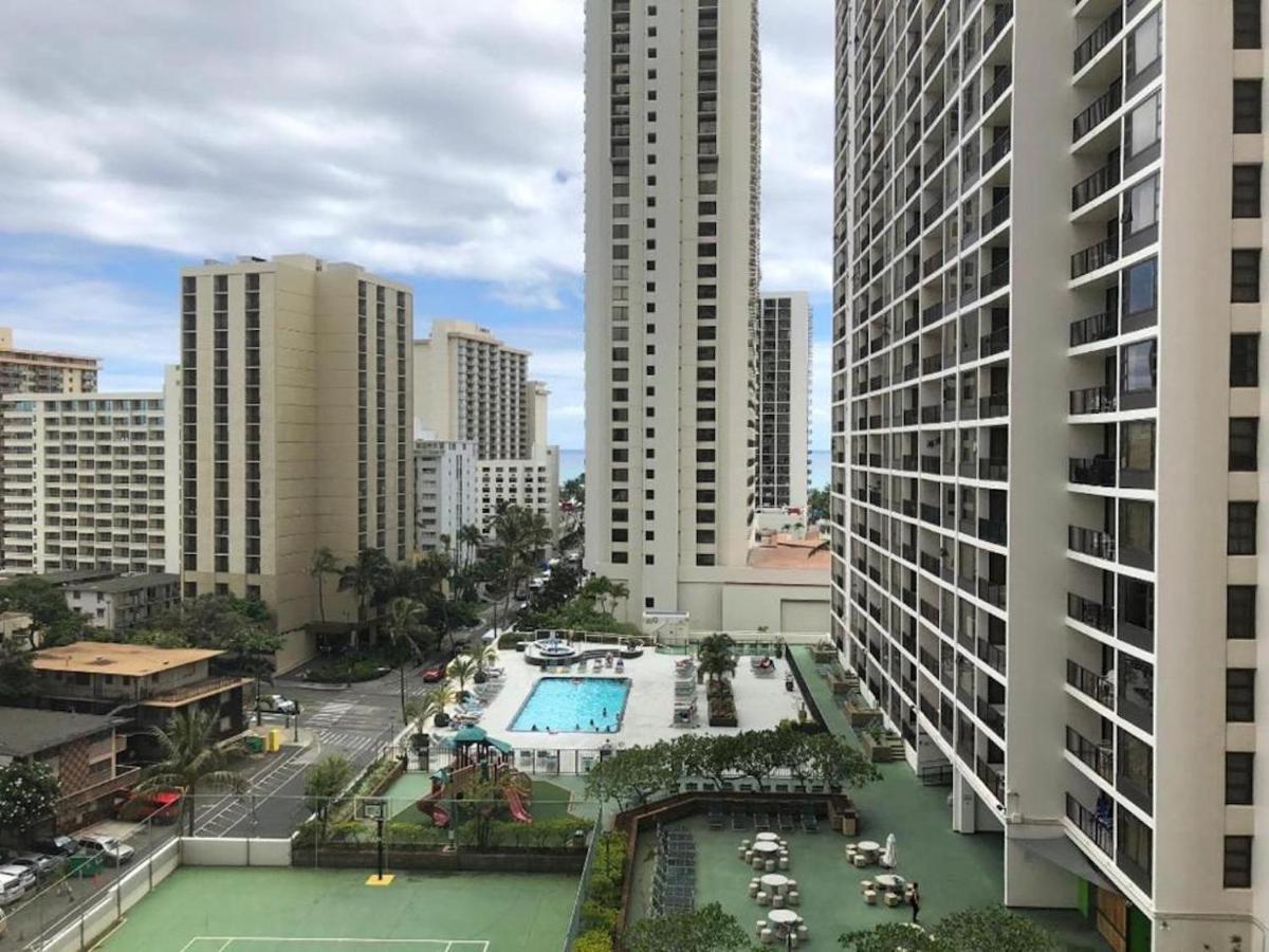 Waikiki Banyan Suites W Free Parking Χονολουλού Εξωτερικό φωτογραφία