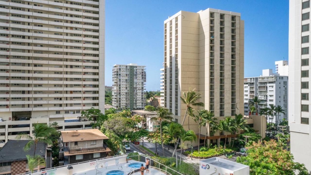 Waikiki Banyan Suites W Free Parking Χονολουλού Εξωτερικό φωτογραφία